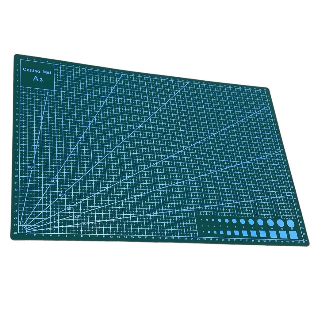 ارضية تقطيع بلاستك مقاس A3