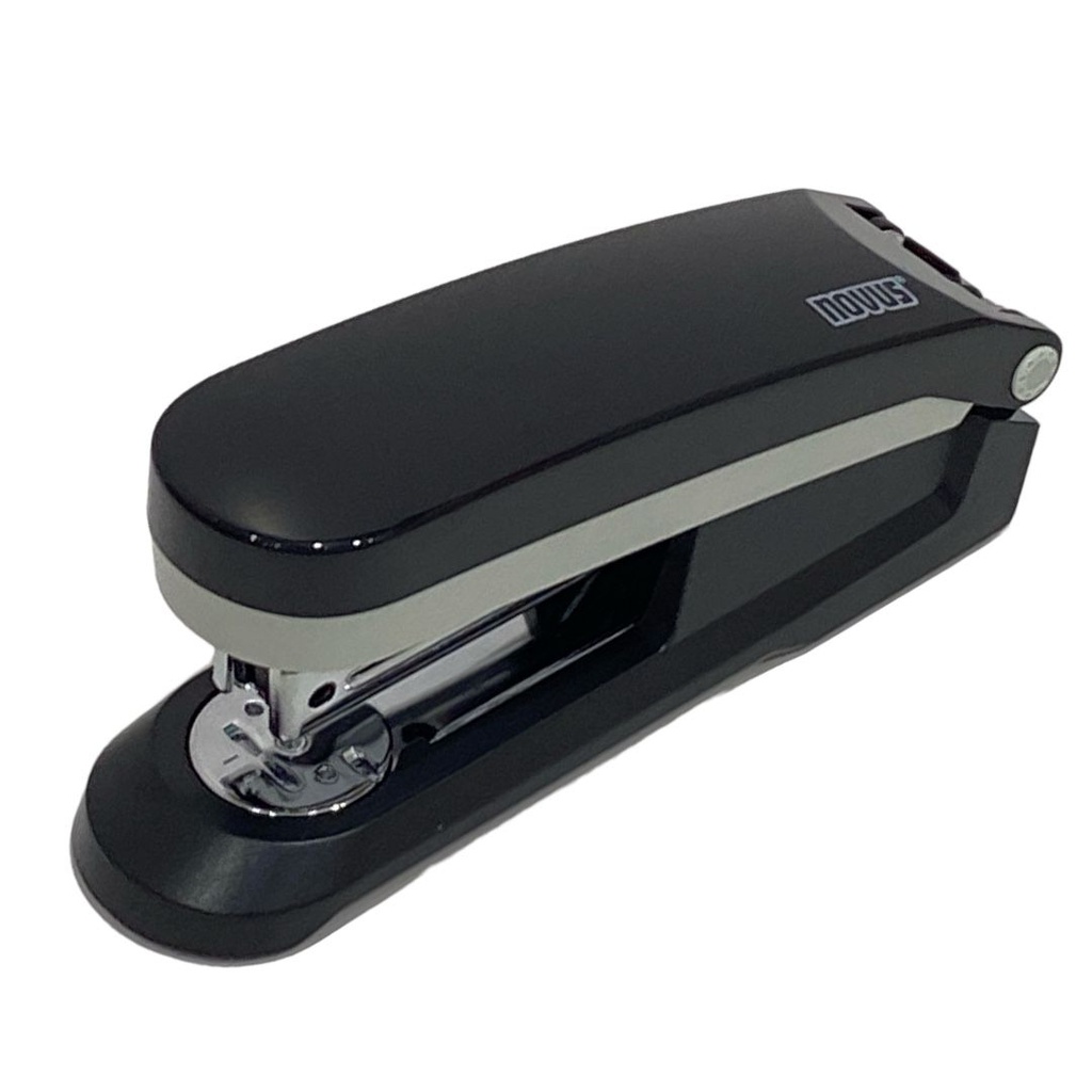 دباسة نوفس اسود 25 ورقة NOVUS E25