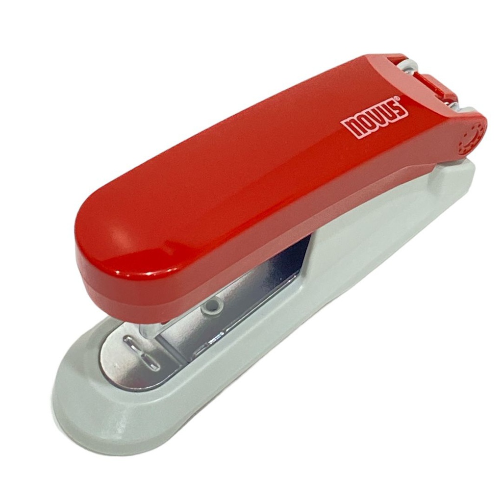 دباسة نوفس احمر 15 ورقة NOVUS E15