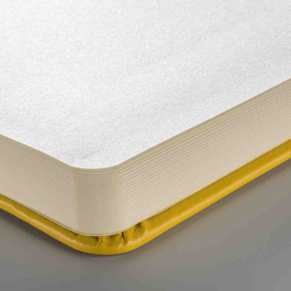 Talens Art Creation sketchbook Golden Yellow 12X12 140 gr
